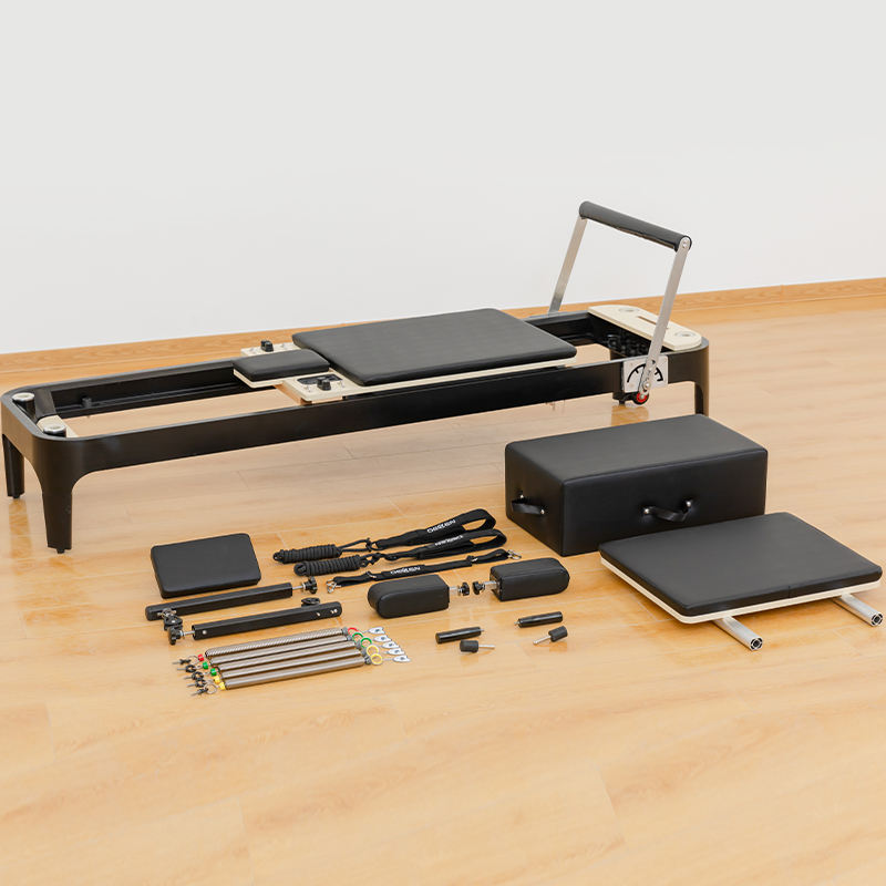 معدات بيلاتس ريفورمر بمسار ثاب - مراجعة Yoga Fitness Factory وسعره