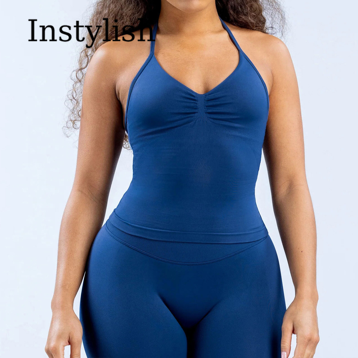 طقم يوجا نسائي من قطعتين بدون  - مراجعة Fitness Yoga وسعره
